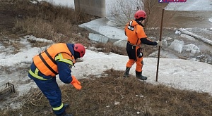 Саратовские спасатели борются с паводком