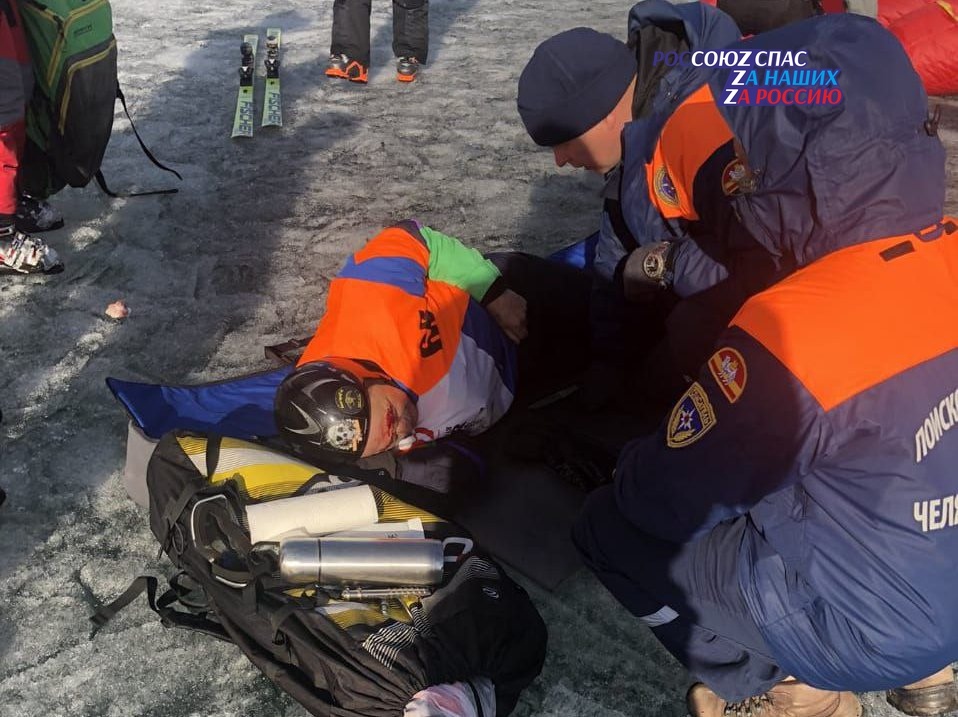 Спасатели Миасского отряда Поисково-спасательной службы Челябинской области оказали помощь кайтсерфингисту
