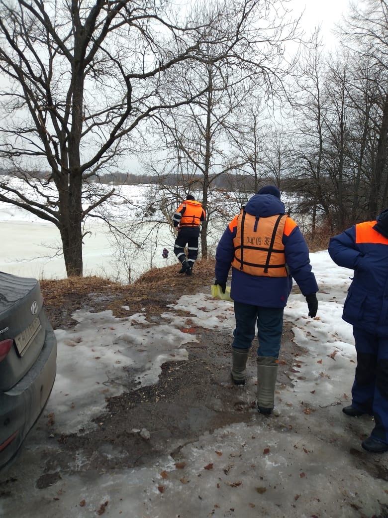 На страже безопасности: спасатели проводят патрулирование водоёмов Владимирской области