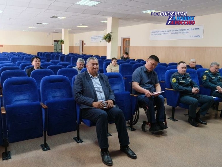 Заседание Общественного совета при Главном управлении МЧС по Республике Калмыкия