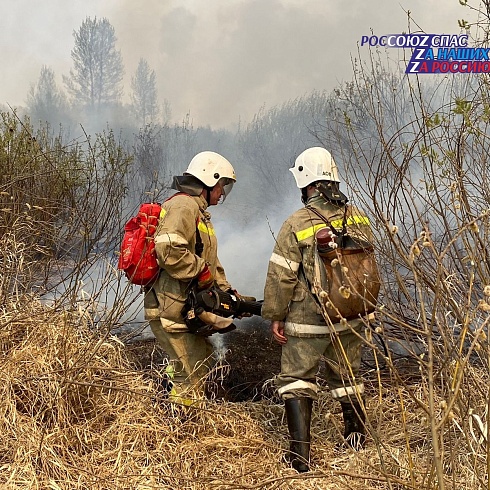 Спасатели аварийно-спасательного формирования города Барнаула с 28 апреля 2022 года действуют в режиме «Повышенная готовность»