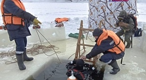 7 марта у спасателей Звениговской аварийно-спасательной группы ГБУ РМЭ "МАСС" прошли занятия по водолазной подготовке и тренировочные погружения на акватории реки Волга