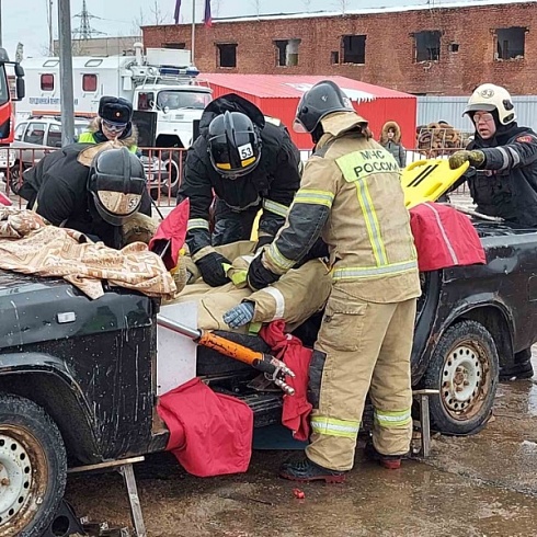 Владимирское региональное отделение РОССОЮЗСПАСа и МЧС организовали областные соревнования по ликвидации последствий ДТП среди пожарно-спасательных подразделений 