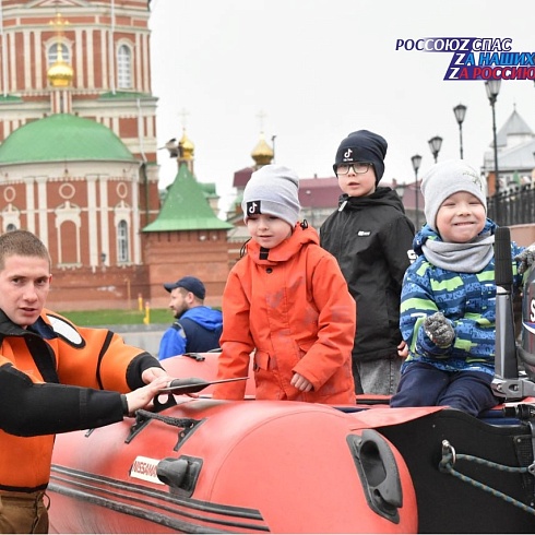 Спасатели Марий Эл приняли участие в учениях, посвященных Дню пожарной охраны России