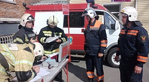Спасатели АСФ г.Барнаула приняли участие в показных пожарно-тактических учениях