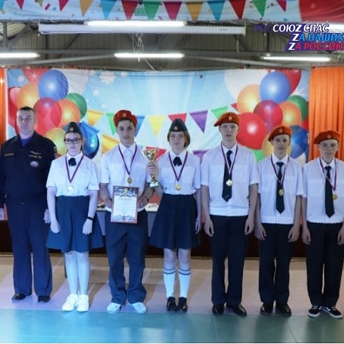 В рамках ежегодного полевого лагеря «Юный спасатель» с 20 по 25 мая на базе детского лагеря «Колосок» состоялись региональные соревнования «Школа безопасности»