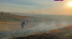 29 сентября в Ставропольский краевой общественный поисково-спасательный отряда поступила заявка - ландшафтный пожар. Горят поля в Шпаковском районе