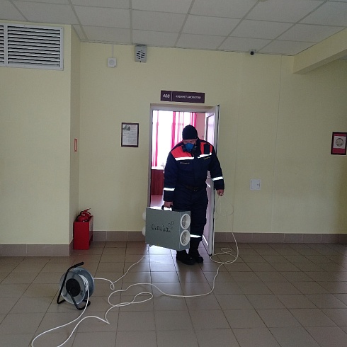 Спасатели провели санитарную обработку Камешковских учреждений