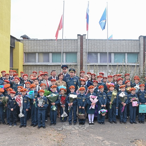 Николай Зацепин поздравил с Днем знаний кадетов и преподавателей 