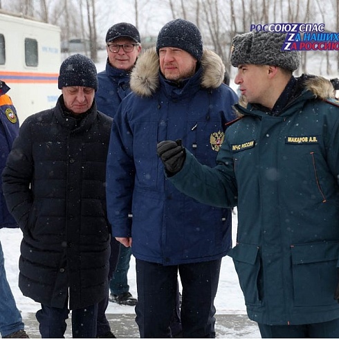 В городе Барнауле с 23 по 24 марта 2022 года проведена комплексная тренировка органов управления и сил Алтайской территориальной подсистемы РСЧС по обеспечению безаварийного пропуска весеннего половодья
