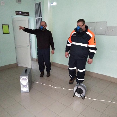 Спасатели РОССОЮЗСПАСа продолжают озонировать бюджетные организации Владимирской области.